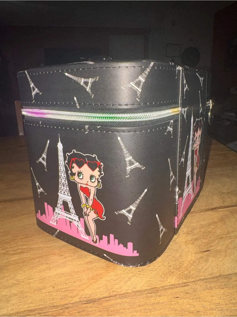 Betty Boop Black and Pink Eiffel Tower Cosmetic Case
